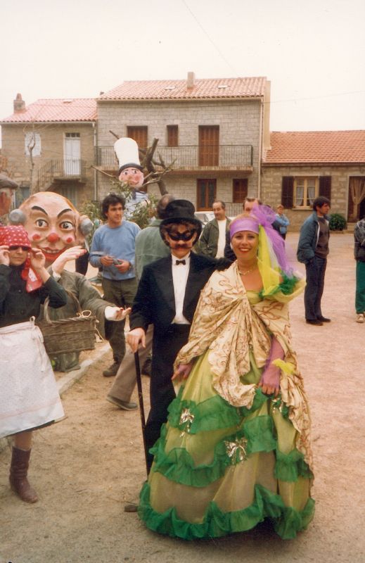 Carnaval 1986 : Angle di Pompa, Pascal le fils de Jean-Batti frre d'Angle, Marie Pierre 